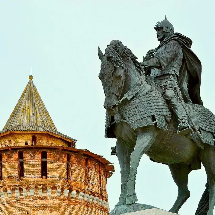 Киножурнал, посвященный победе русской армии во главе с Дмитрием Донским на Куликовом поле в 1380 году "Лебеди Непрядвы"
