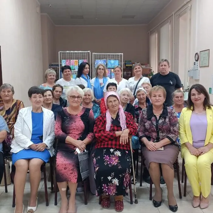 01.10.2022г. в доме культуры станицы Благовещенской состоялась интерактивная концертная ретро-программа для пожилых граждан, посвященная Дню пожилых людей "Золотая осень"
