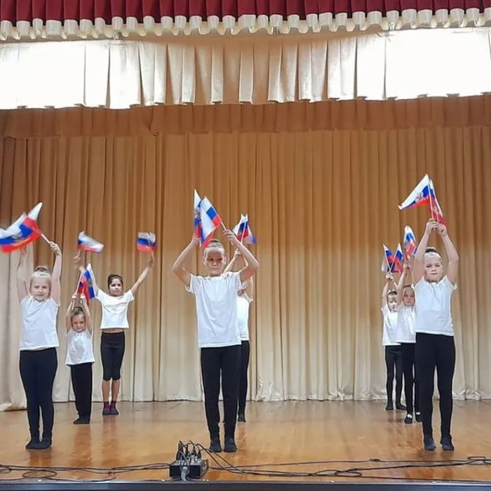 18 марта состоялась концертная программа "Мы-единая Россия", посвященная Дню воссоединения Крыма с Россией и 240-летию присоединения к Российской империи Крыма, Тамани и Кубани